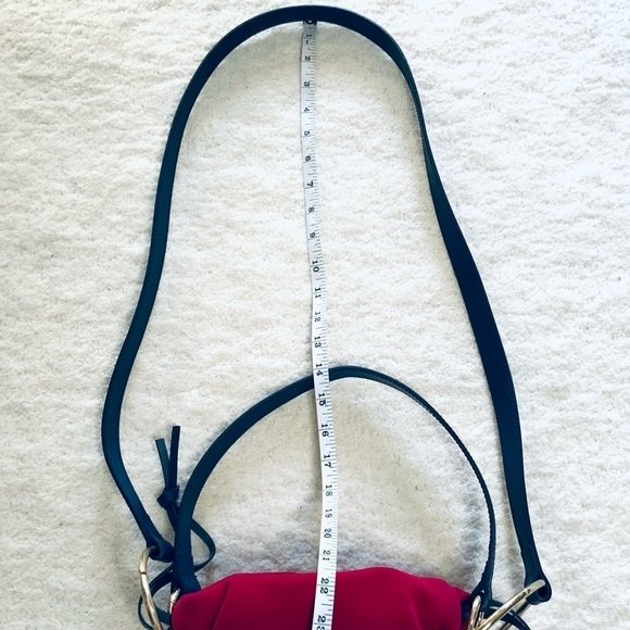 Petusco Heritage White Multi Drawstring Bucket Bag - Picture 8 of 8